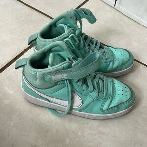 Nike Court Borough Mid 2 Emerald Rise